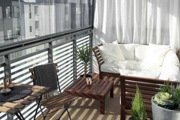balcony-design-with-furniture